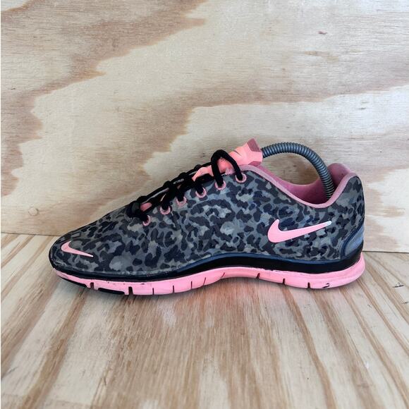 Nike -Free TR Fit 3 Print -Running Shoes -Gray/Pink -Women's - 9.5 - 555159-007 - Picture 4 of 9